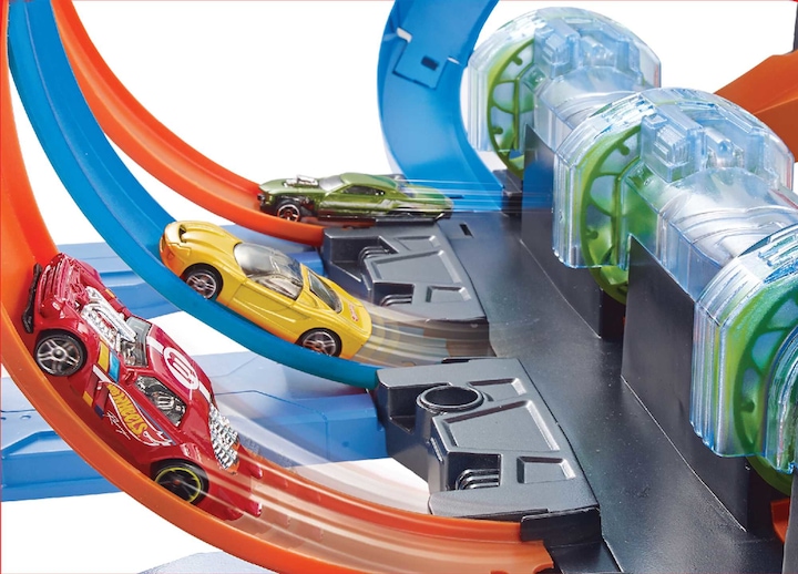Produktbild Hot Wheels Korkenzieher-Crash Trackset