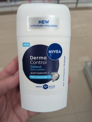 Actual product image NIVEA Festes Antitranspirant Derma Control Defend (Antitranspirant) 50 ml (Stick)