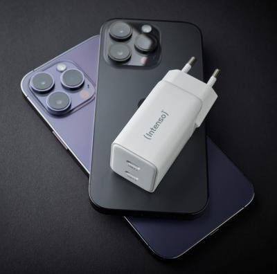 Actual product image Intenso GAN Adapter (40 W, 2 ports)