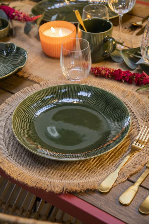 Actual product image Mikasa Round Hessian Placemats, Set of 4, Natural, 38cm (4 pcs.)