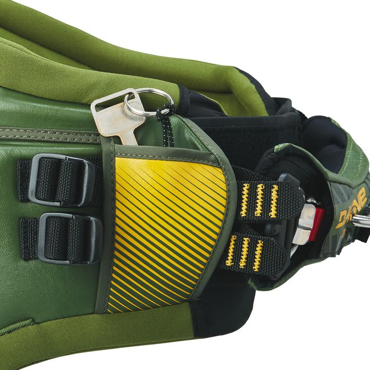 Actual product image Dakine T - 8 Harness (XS)