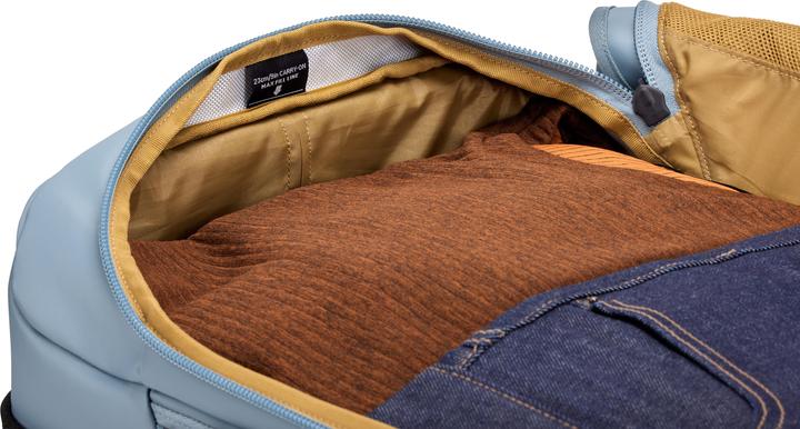 Actual product image Thule CHASM CARRY-ON 55CM/22IN - POND GREY (49 l)
