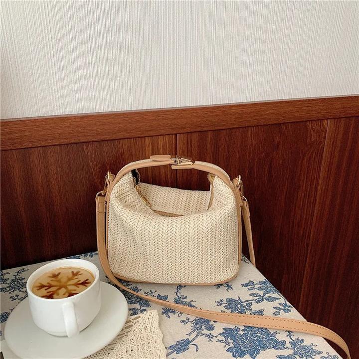 Immagine prodotto Only-Bags.Store Borsa a tracolla in paglia Moda Bohemian Small Knitting Summer Purse and Handbag Casual Holiday