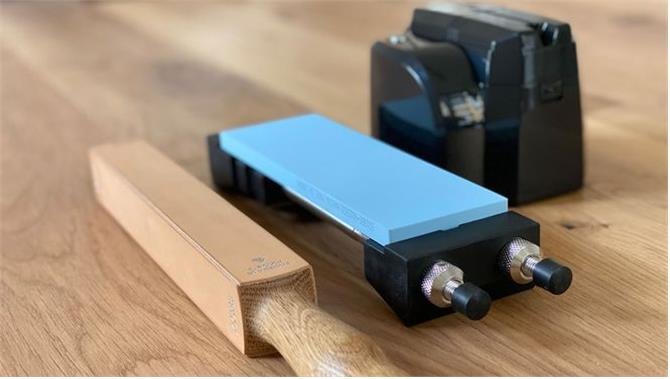 Immagine prodotto Naniwa Set di levigatura professionale con stroppi
