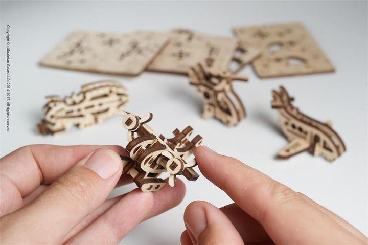 Actual product image Ugears U-Fidgets ships