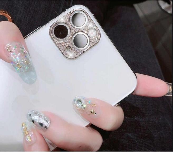 Actual product image MU Classic Camera decoration (1 Piece, Apple iPhone 12 Pro)