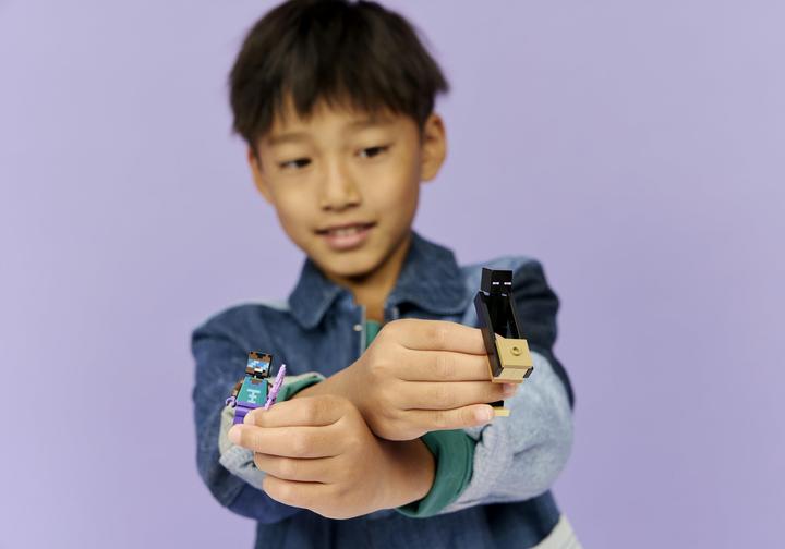 Actual product image LEGO Reise durch Nether und Endportal (21584, LEGO Minecraft)