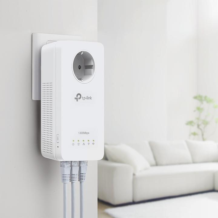 Actual product image TP-Link TL-WPA8630P Powerline Kit (1200 Mbit/s)