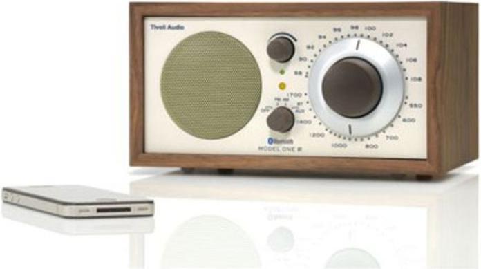 Actual product image Tivoli Audio Model One BT Radio (FM, Bluetooth)