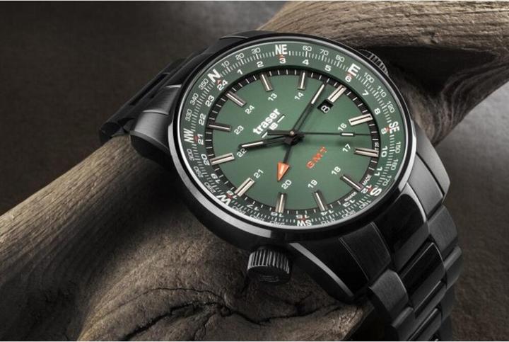 Produktbild Traser P68 Pathfinder GMT (Uhr mit Schmuckstein, 46 mm)
