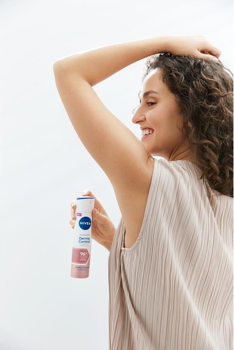 Immagine prodotto NIVEA Derma Dry Control Maximum (Getto vaporizzato, 150 ml)