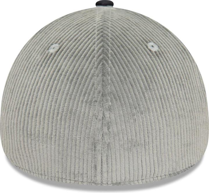 Actual product image New Era 39Thirty Cap - MICROCORD Manchester United - S/M (S, M)