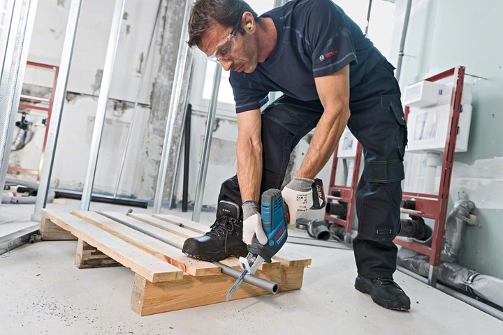 Actual product image Bosch Professional Gsa 18v-Li C