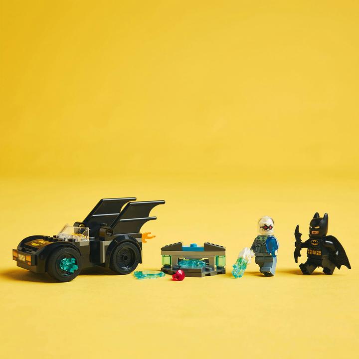 Productafbeelding LEGO Batman & Batmobil vs. Mr. Freeze (76301, LEGO DC)
