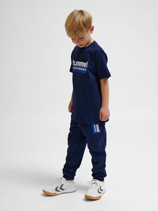 Actual product image hummel hmlTUKAS T-SHIRT S/S (152)
