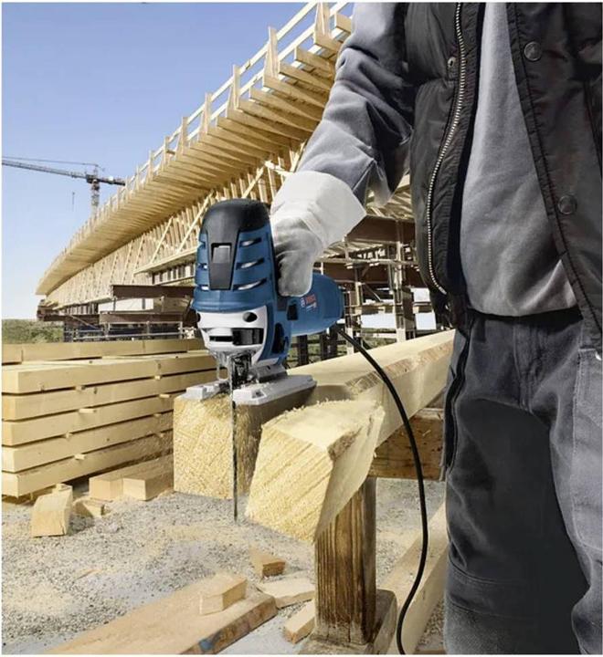 Image du produit Bosch Professional Scie sauteuse GST 150 CE, dans une mallette d'artisanat