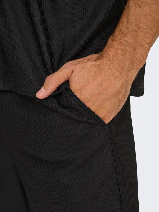 Produktbild Only & Sons ONSSINUS Locker geschnitten Hose mit weitem Beinschnitt Hose mit weitem Beinschnitt (M)