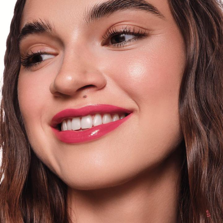 Immagine prodotto essence hydra kiss LIP TINT (03 Fiore di rosa)