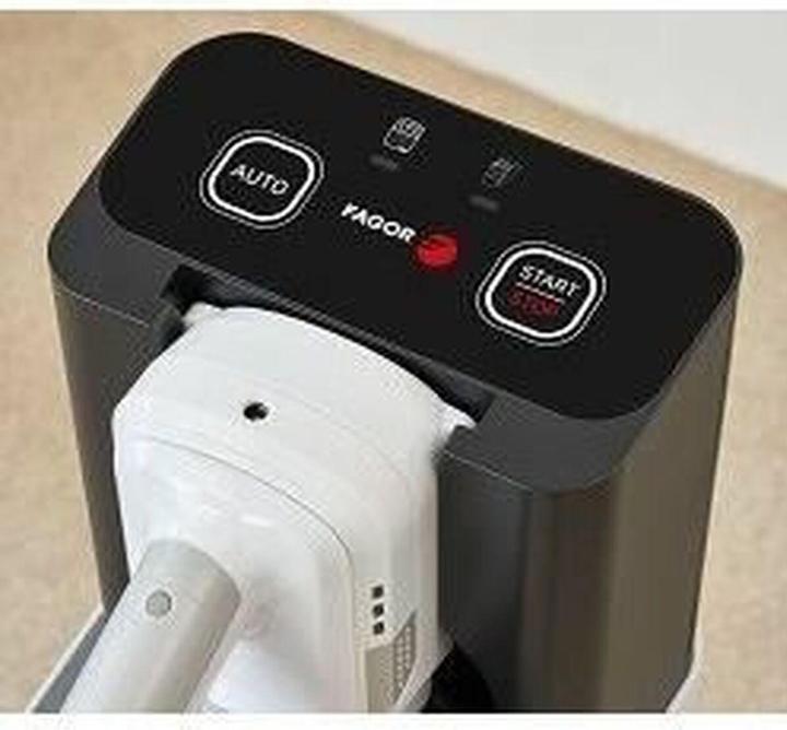 Produktbild Fagor Kabelloser Staubsauger FG6415 1800 W