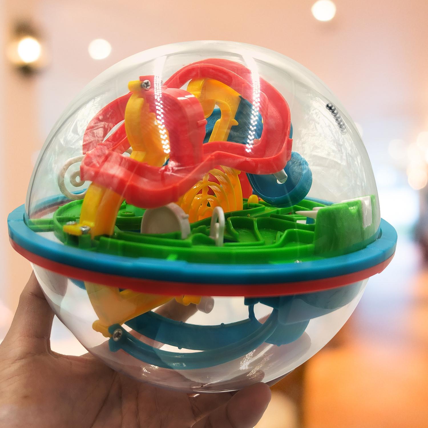 Mad Monkey Labyrinth-Ball