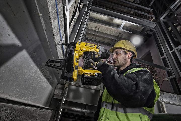 Produktbild DeWalt Beton Nagler