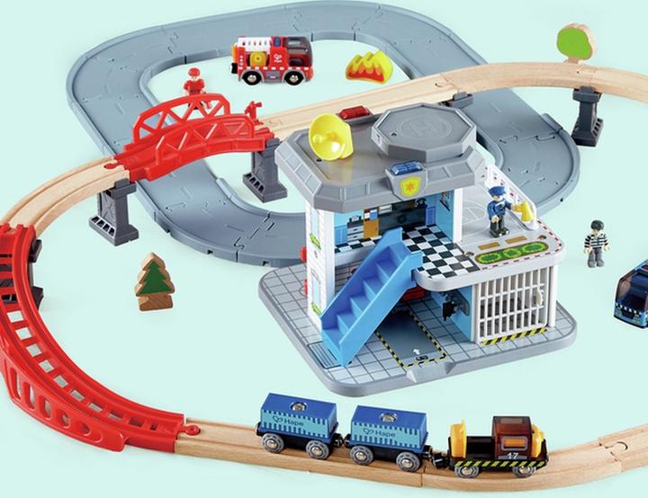 Produktbild Hape Notfall-Hauptquartier