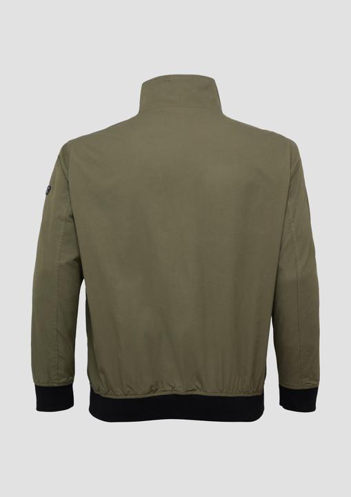 Produktbild S.Oliver Outdoor-Jacke Outdoor-Jacke mit Stehkragen und Kontrast-Details (3XL)