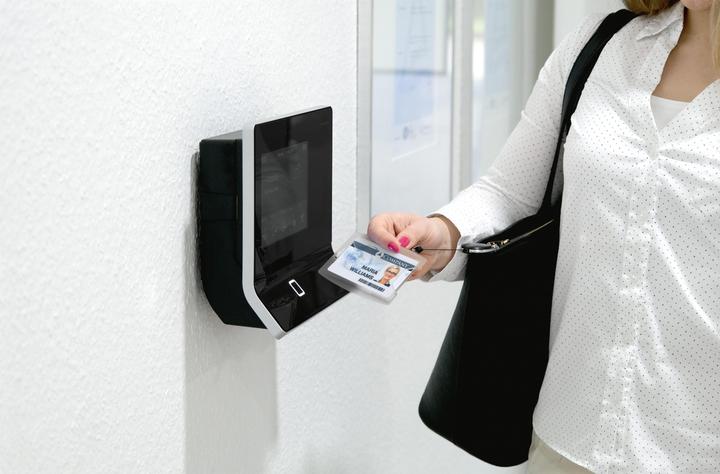 Produktbild Durable Ausweishalter "reXycle"