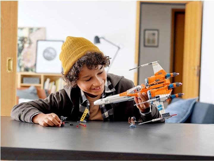 Produktbild LEGO Poe Damerons X-Wing Starfighter (75273, LEGO Star Wars)