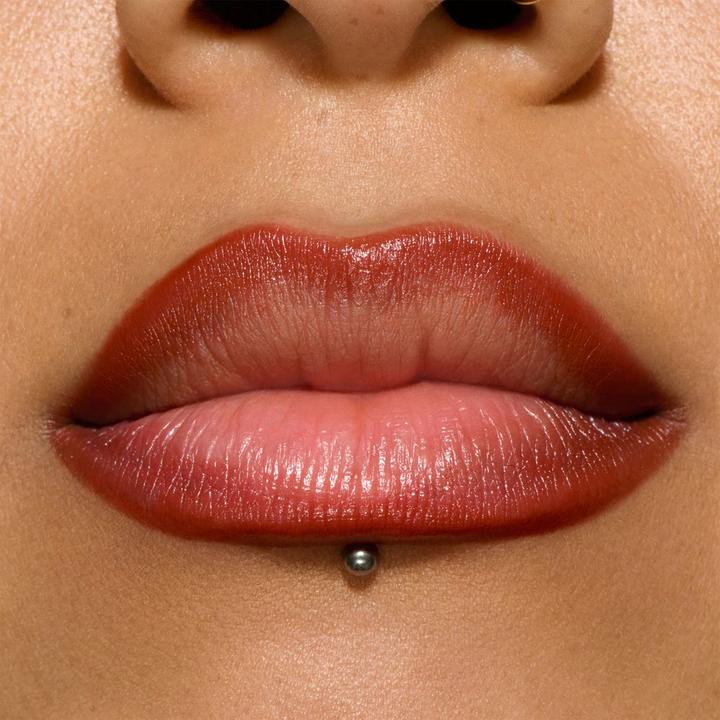 Actual product image MAC Jeans Glossy Liner