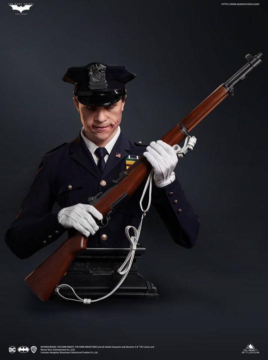 Actual product image Queen Studios The Dark Knight Bust 1/1 The Joker (Police Uniform) 87 cm