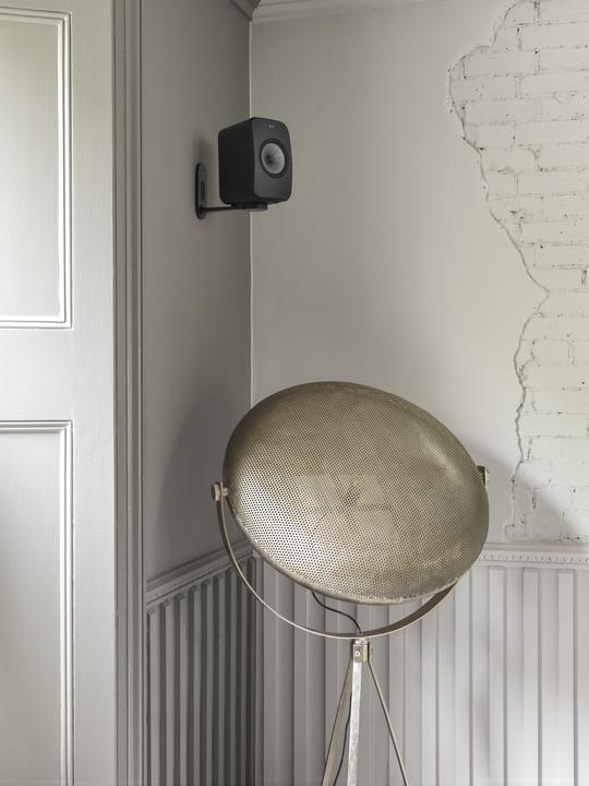 Actual product image KEF LSX Wall Bracket B1 (1 pair, Wall installation, Tiltable)