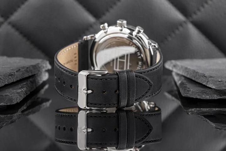 Produktbild Tommy Hilfiger Legend (Chronograph, 44 mm)