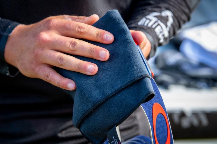 Actual product image Muc-Off Helmet & visor cleaning set (32 ml, Care set)