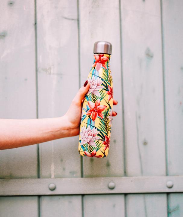 Actual product image Qwetch Tropical (0.50 l)
