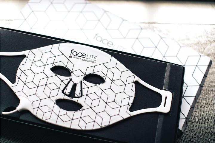 Actual product image Rio faceLITE LED face mask