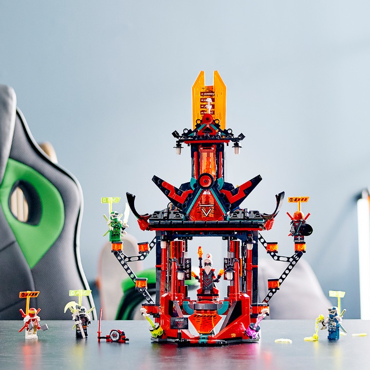 Actual product image LEGO Temple of nonsense (71712, LEGO Ninjago)