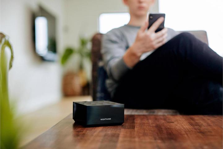 Produktbild Netgear Mesh-Satellit MS60-100EUS Nighthawk