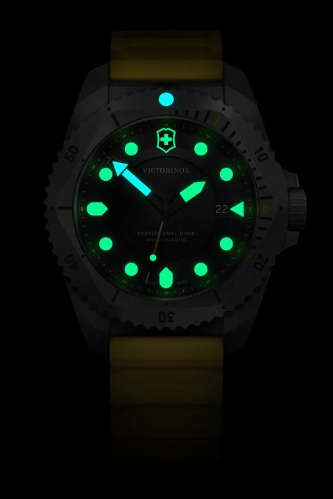 Produktbild Victorinox Dive Pro Quartz (Taucheruhr, 43 mm)