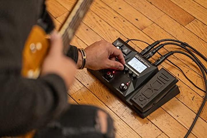 Actual product image Zoom G2X FOUR (EMBARGO) Guitar Multi-Effects Pedal (Guitar)