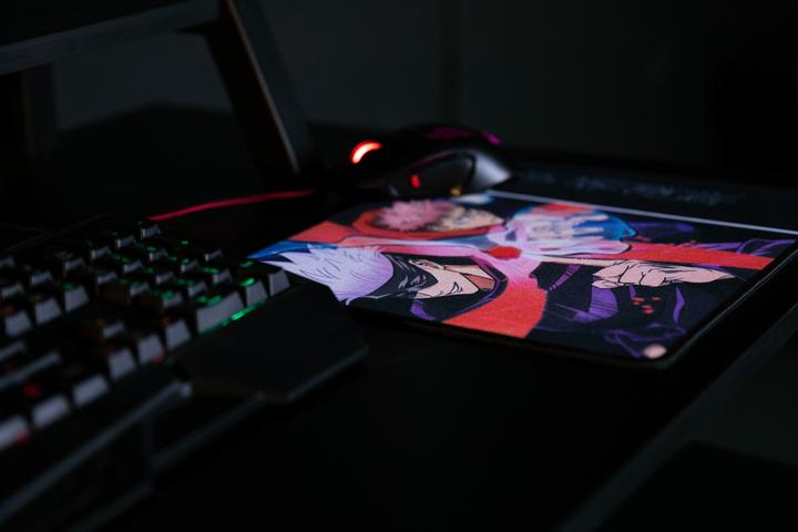 Actual product image Konix Jujutsu Kaisen Mouse Pad (M)