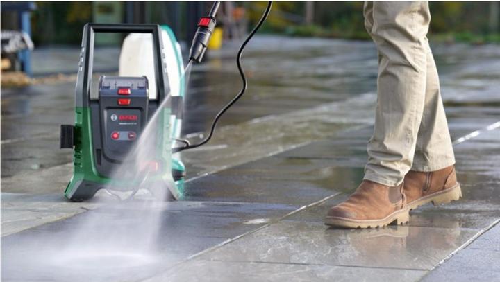 Actual product image Bosch Home & Garden UniversalAquatak 36V-100 (Rechargeable battery operated)