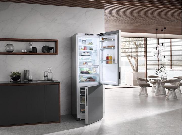 Actual product image Miele KFN 4898 AD (362 l)