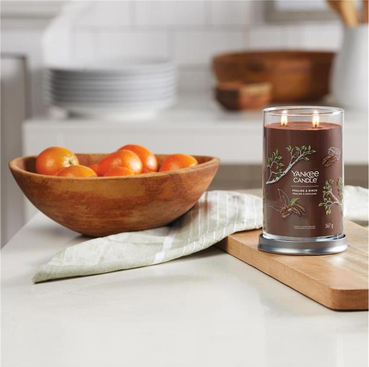 Immagine prodotto Yankee Candle Candela profumata Praline & Birch Signature Tumbler Grande
