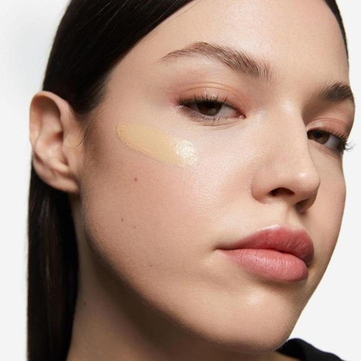 Actual product image Inglot Illuminating Foundation with Skincare Benefits