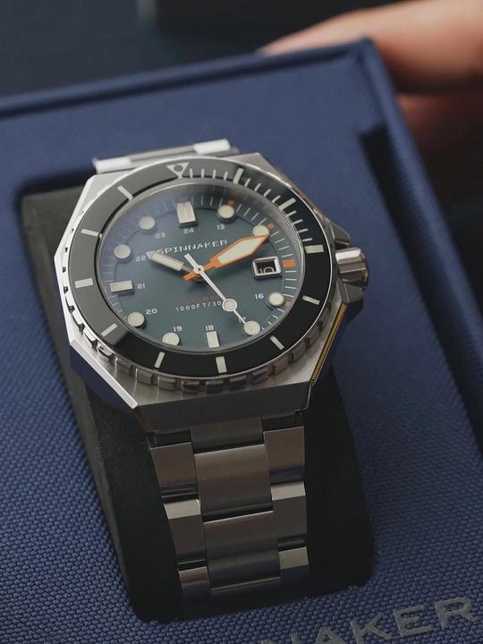 Produktbild Spinnaker SP-5081-DD Dumas Automatik Herrenuhr 44mm 30ATM (Taucheruhr, 44 mm)