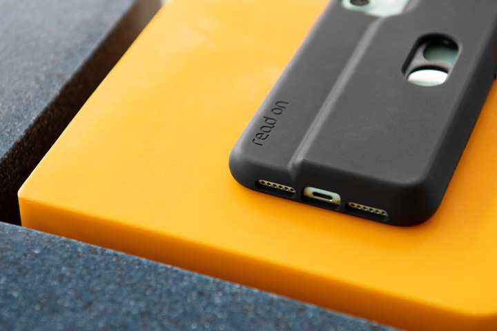 Immagine prodotto read on Cover con occhiali da lettura +2,5 (Apple iPhone 11 Pro Max)