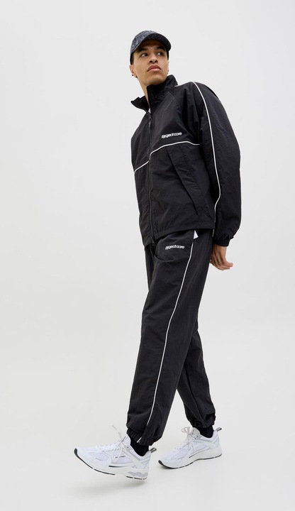 Actual product image Jack & Jones Loose Fit Jogginghose Jogginghose (XS)