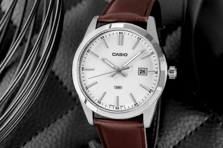 Produktbild Casio Collection - MTP-VD03L-5A (41 mm)