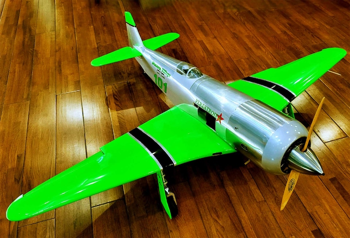 Produktbild Seagull Models SG-Models ) YAK 11 71" 1,8m CHROM 35cc AIRRACE "Perestroika" MIT Ein (Warbird)
